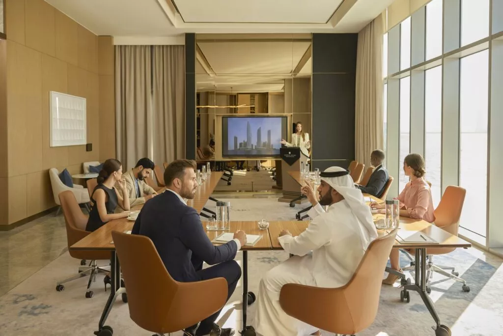 Dubai’s Bustling Business Hub: Top Business Hotels in Dubai for Corporate Travellers